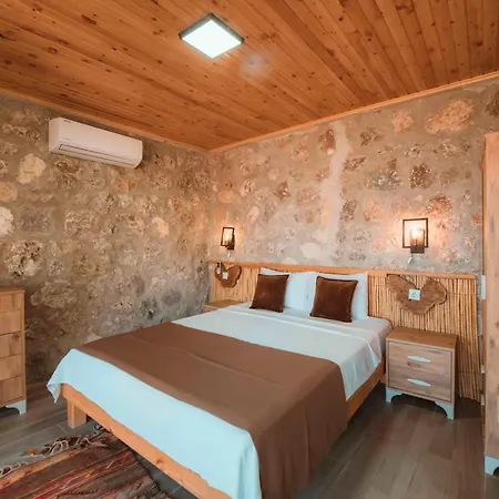 Yoruk Evi (adults Only) *