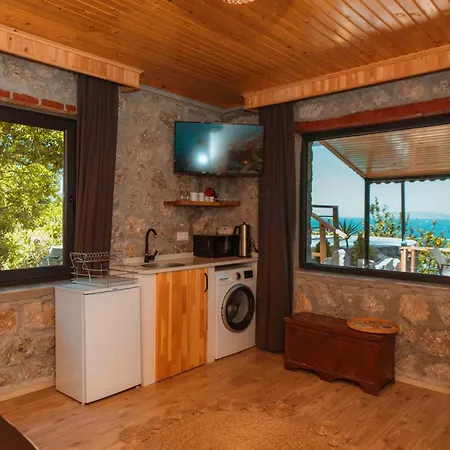Pensjonat Yoruk Evi (adults Only) Faralya